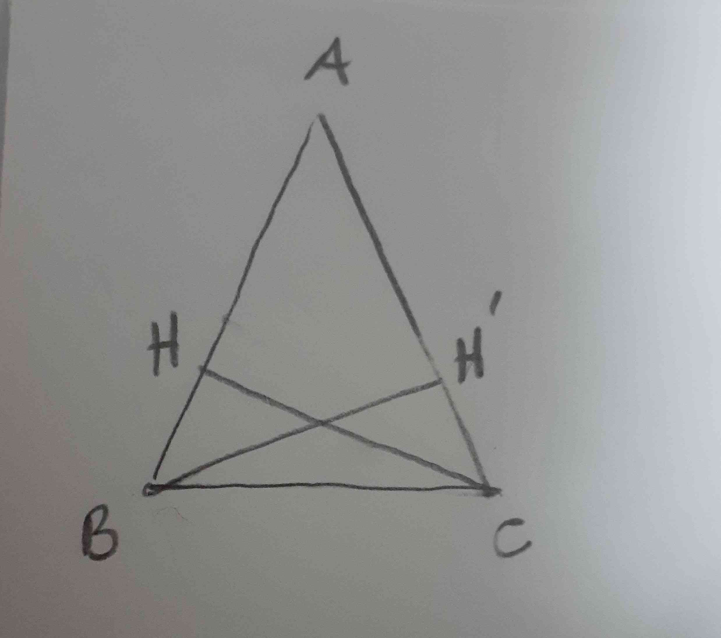 مثلث ABC متساوی الساقين است اگر `BH وCH ارتفاع وارد بر ساق ها باشند ثابت کنید
 BH`= CH