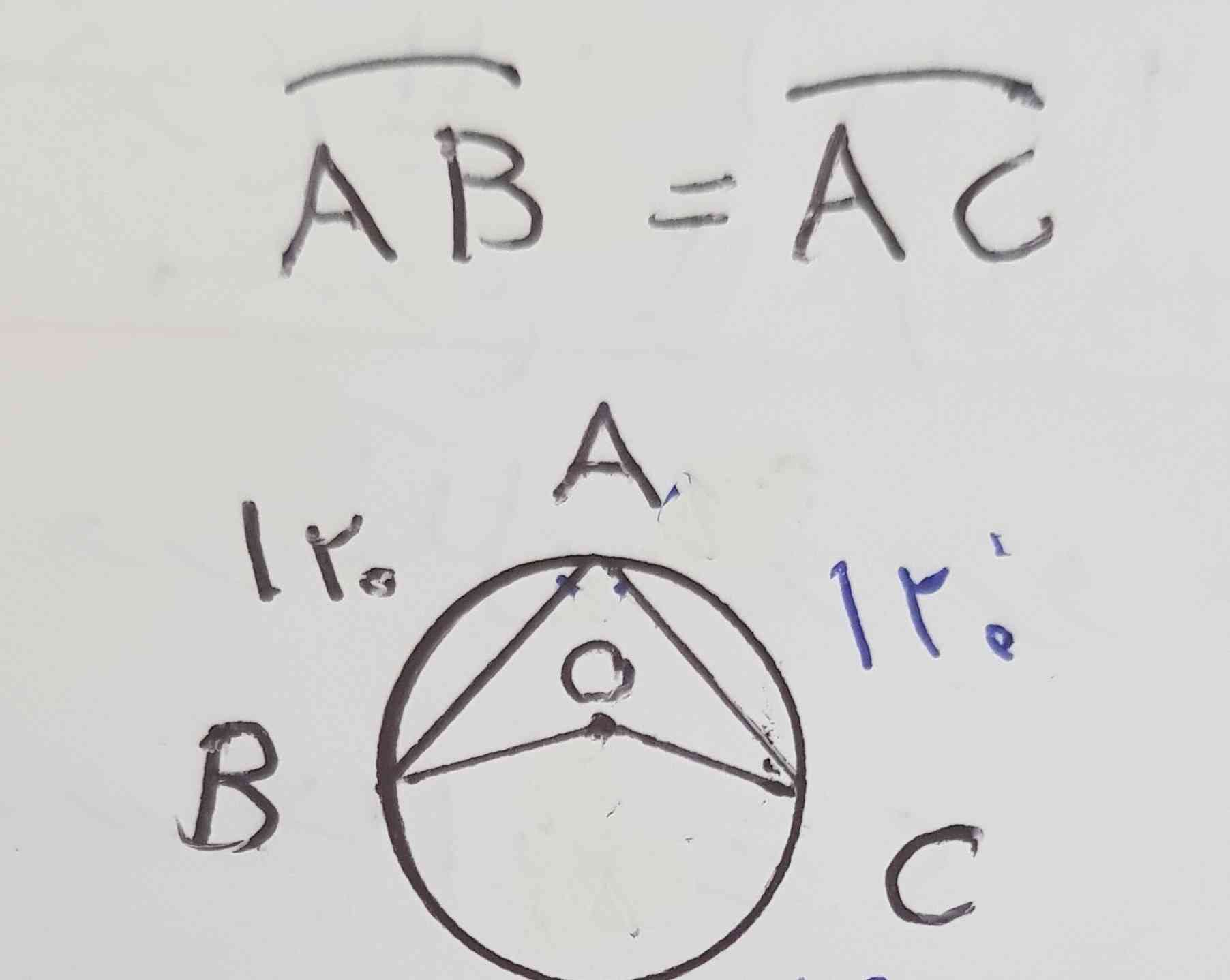 در شکل مقابل اندازه زاویه BOC را بدست آورید .