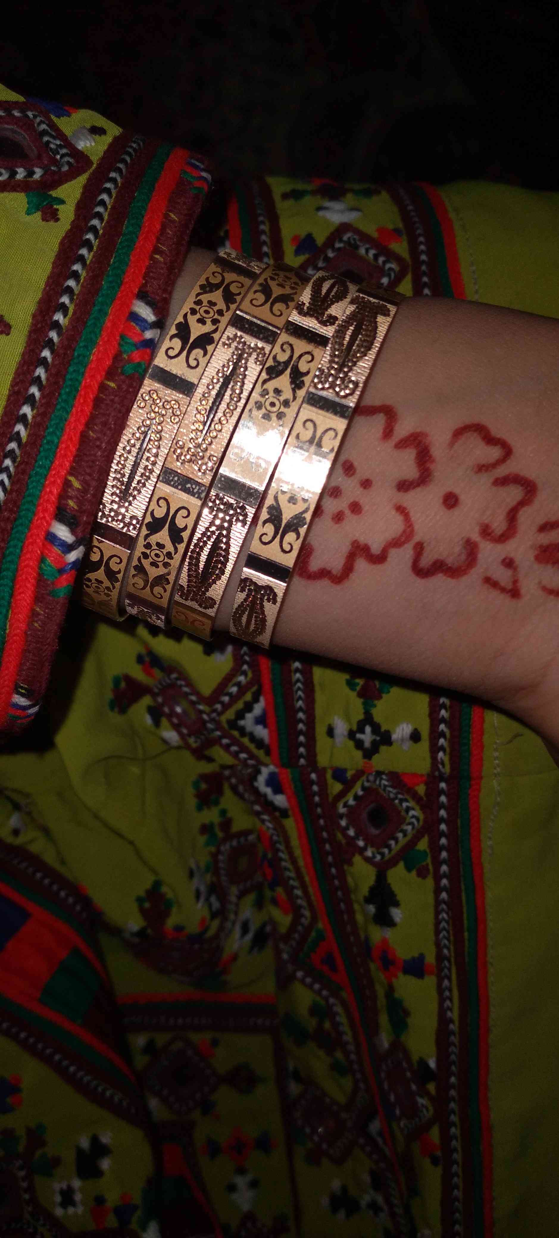 من دیگه نمیتونم بچه ها رفیقام دوستان وفیقام روببینم🥺🥺💔💔💔💔💔