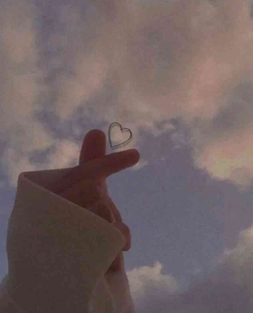 این تصویر قشنگه🎀🧸
اگه قشنگ بود کامنت بده تا بیشتر بفرستم🤍🦋✨
